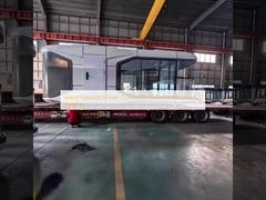 Space Capsule House 11,5m dengan Panel Surya dan Lampu LED