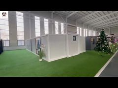 40 kaki dengan Tiga Kamar Tidur, Dua Kamar Mandi, Dekorasi Bagus