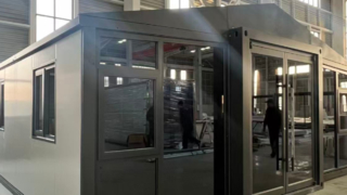 Solusi Rumah Mungil Kontainer 20 kaki yang Dapat Dilipat