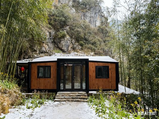 Beli 20ft Foldable Container House with Hot Dip Galvanized Frame Thermal Break Aluminum Windows and Dry Wet Separated Bathroom online manufacture