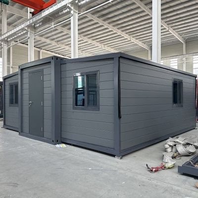 Rumah kontainer lipat dengan atap bahan bangunan hijau dan sistem ventilasi alami