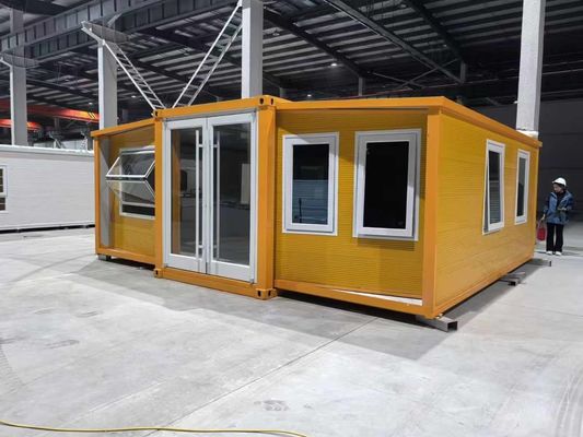 Low Maintenance Living with Expandable Container House dengan Lantai Lapisan dan EPS Sandwich Panel Wall